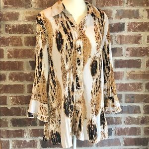 Dressbarn Buttonup Ruffle Top size 1X